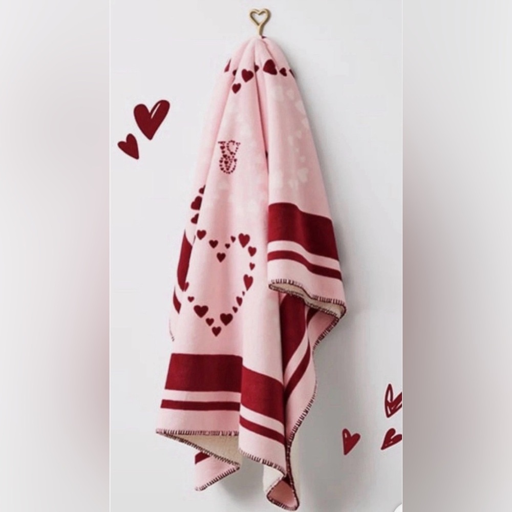 Victoria's Secret Valentine’s Soft Blanket